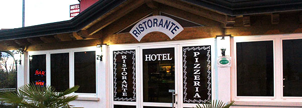 prenota stanza tavolo hotel ristorante da moratti verona