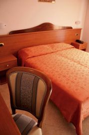 08-hotel-ristorante-da-moratti-fiera-del-riso-isola-della-scala